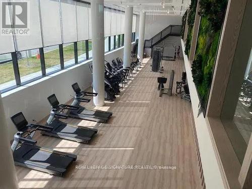 1401 - 1050 Eastern Avenue, Toronto, ON - Indoor Photo Showing Gym Room