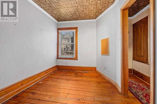 270 Wellington Street, Kingston (East Of Sir John A. Blvd), ON - Indoor Photo Showing Other Room