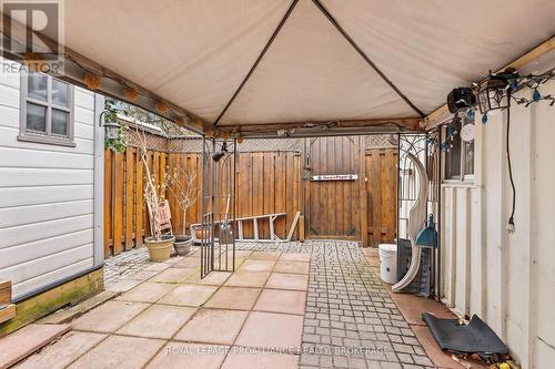 270 Wellington Street, Kingston (East Of Sir John A. Blvd), ON - Indoor