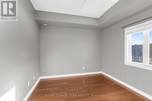 L - 767 Cedar Creek Drive, Ottawa, ON - Indoor Photo Showing Other Room