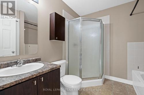 L - 767 Cedar Creek Drive, Ottawa, ON - Indoor Photo Showing Bathroom