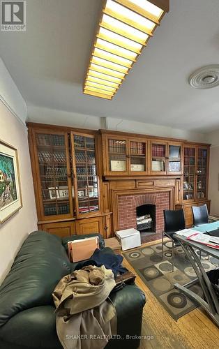 136 Lewis Street, Ottawa, ON 