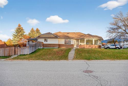 800 16Th Street, Cranbrook, BC - Outdoor