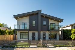 2-787 Lawson Avenue  Kelowna, BC V1Y 6S9