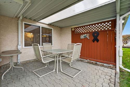 10-1800 Parkview Crescent, Kelowna, BC - Outdoor With Deck Patio Veranda With Exterior