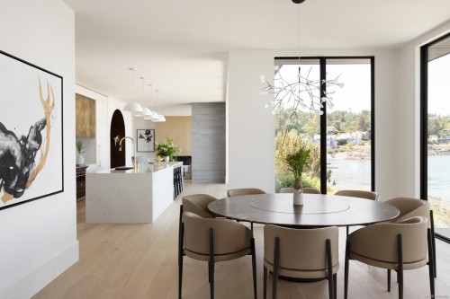 4040 White Rock St, Saanich, BC 