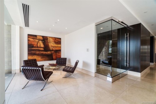 213-100 Saghalie Rd, Victoria, BC - Indoor Photo Showing Other Room