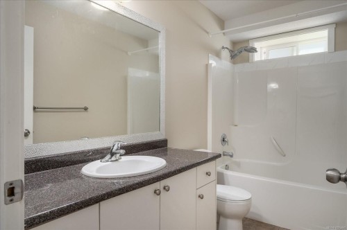 554 Armishaw Rd, Nanaimo, BC 