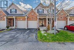 49 - 655 PARK ROAD N  Brantford, ON N3R 0A2