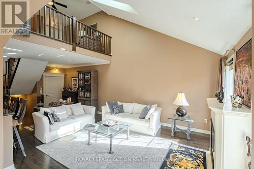 49 - 655 Park Road N, Brantford, ON - Indoor Photo Showing Living Room