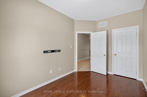 9 Manitoulin Trail, Hamilton, ON - Indoor Photo Showing Other Room