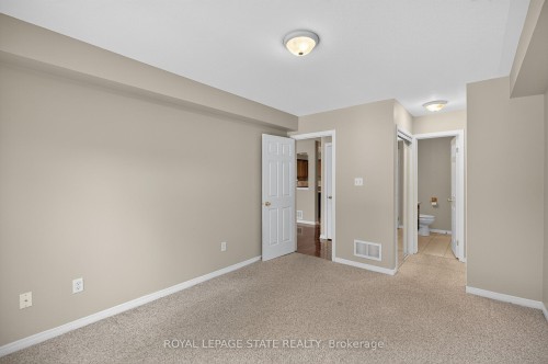 9 Manitoulin Trail, Hamilton, ON - Indoor Photo Showing Other Room