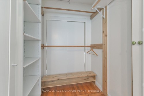 362 Silverthorn Avenue, Toronto, ON - Indoor