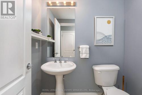 2299 Millstone Drive, Oakville, ON - Indoor Photo Showing Bathroom