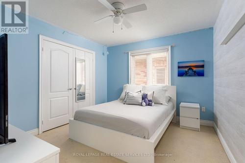 2299 Millstone Drive, Oakville, ON - Indoor Photo Showing Bedroom