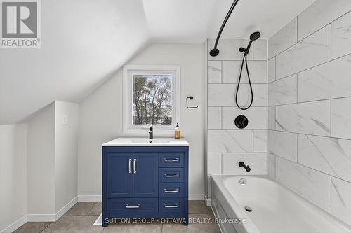 532 St Jean Street, Clarence-Rockland, ON - Indoor Photo Showing Bathroom