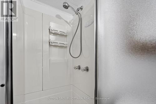 532 St Jean Street, Clarence-Rockland, ON - Indoor Photo Showing Bathroom