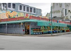 300 POWELL STREET  Vancouver, BC V6A 2Z2