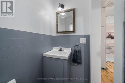 2nd floor 2 piece bathroom - 2 Queen Street, Prince Edward County (Picton Ward), ON - Indoor Photo Showing Bathroom