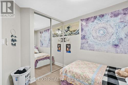 529 Winkworth Court, Newmarket, ON - Indoor Photo Showing Bedroom