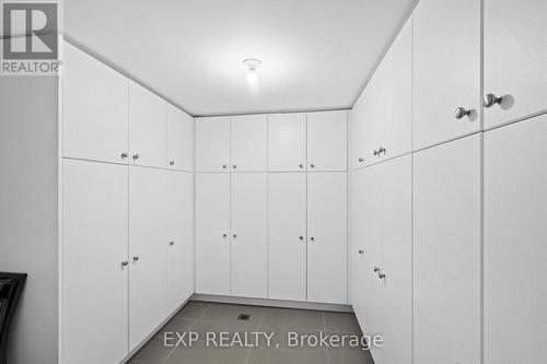 529 Winkworth Court, Newmarket, ON - Indoor Photo Showing Other Room