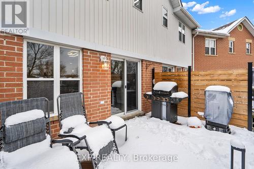 529 Winkworth Court, Newmarket, ON - Outdoor With Deck Patio Veranda With Exterior