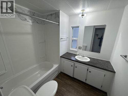 15 1427 Dog Creek Road, Williams Lake, BC - Indoor Photo Showing Bathroom