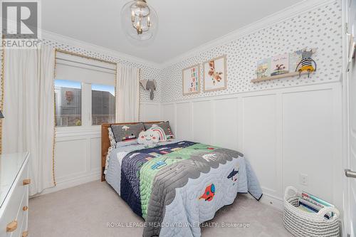 26 Vinewood Road, Caledon, ON - Indoor Photo Showing Bedroom