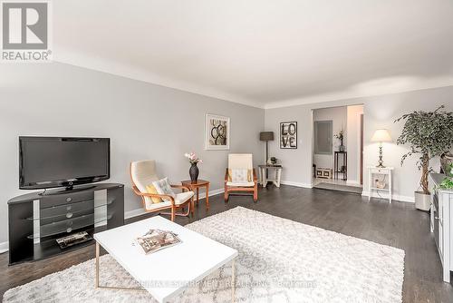 7 - 2128 Harris Crescent, Burlington, ON - Indoor Photo Showing Living Room