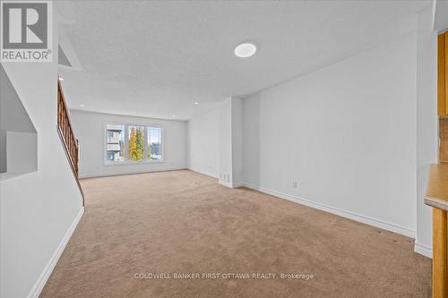 112 Paseo Private, Ottawa, ON - Indoor Photo Showing Other Room