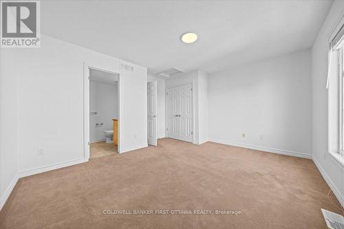 112 Paseo Private, Ottawa, ON - Indoor Photo Showing Other Room