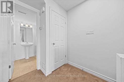 112 Paseo Private, Ottawa, ON - Indoor Photo Showing Other Room