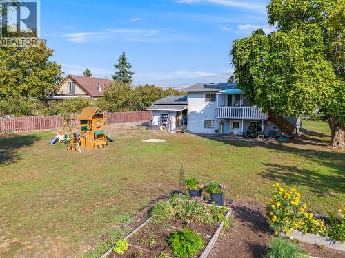 470 Gerstmar Road, Kelowna, BC - Outdoor