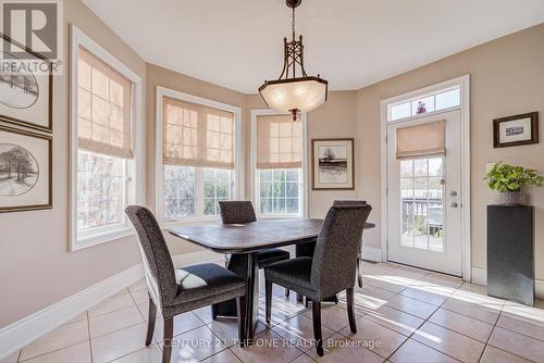 78 Ravine Edge Drive, Richmond Hill, ON - Indoor Photo Showing Dining Room