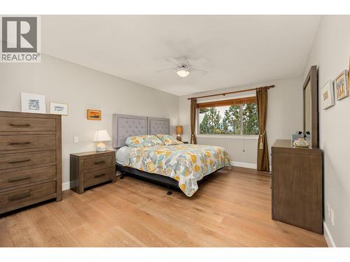 5342 Trickle Creek Drive, Kelowna, BC - Indoor Photo Showing Bedroom