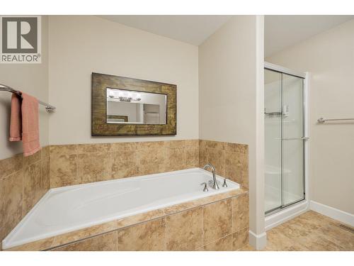 5342 Trickle Creek Drive, Kelowna, BC - Indoor Photo Showing Bathroom
