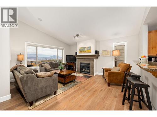 5342 Trickle Creek Drive, Kelowna, BC - Indoor Photo Showing Living Room With Fireplace