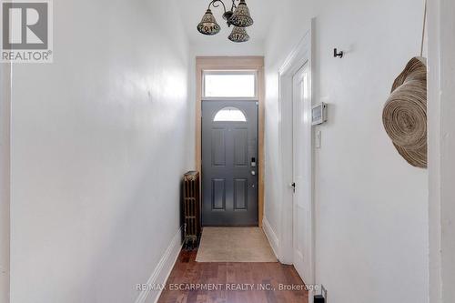 132 Ferguson Avenue N, Hamilton, ON - Indoor Photo Showing Other Room