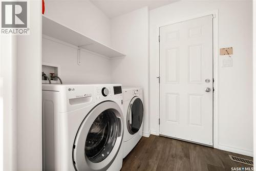2866 Sunninghill Crescent, Regina, SK - Indoor Photo Showing Laundry Room