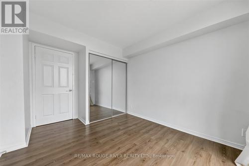 309 - 8 Silver Bell Grove, Toronto, ON - Indoor Photo Showing Other Room