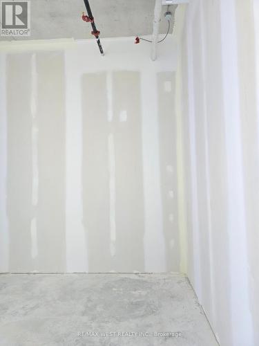 423 - 600 Dixon Road, Toronto, ON 