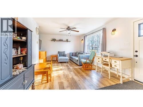 241 21St  S Avenue, Creston, BC - Indoor