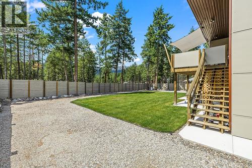 7141 Dunwaters Road, Kelowna, BC - Outdoor