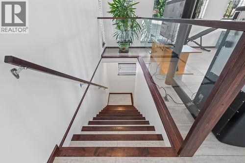 7141 Dunwaters Road, Kelowna, BC - Indoor Photo Showing Other Room