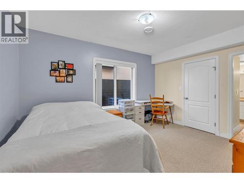 1563 Holden Road, Penticton, BC - Indoor Photo Showing Bedroom