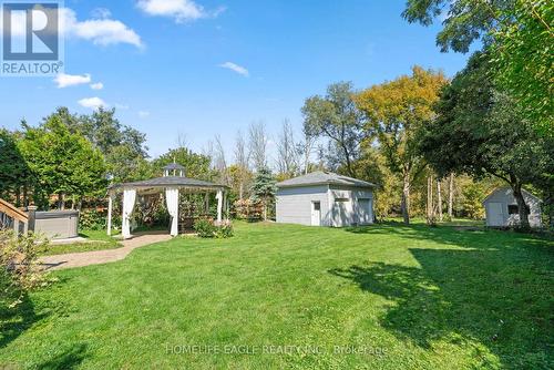 17 Toll Road, East Gwillimbury, ON - Outdoor