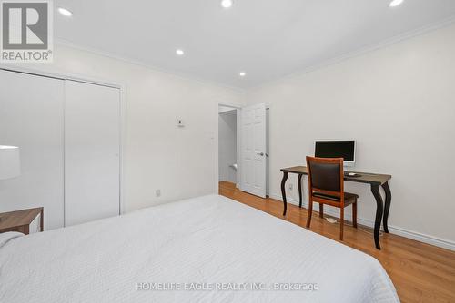 17 Toll Road, East Gwillimbury, ON - Indoor Photo Showing Bedroom
