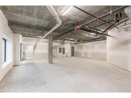 040 33816 South Fraser Way, Abbotsford, BC 