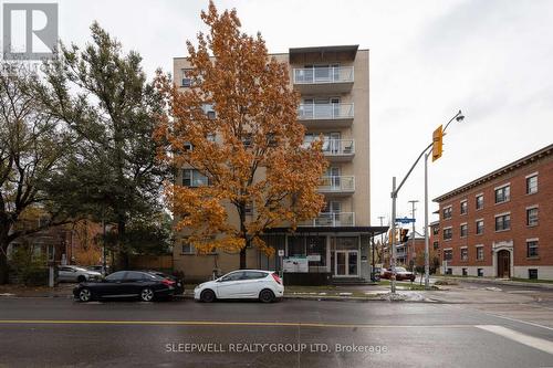 280 Laurier Avenue E, Ottawa, ON - Outdoor With Balcony With Facade