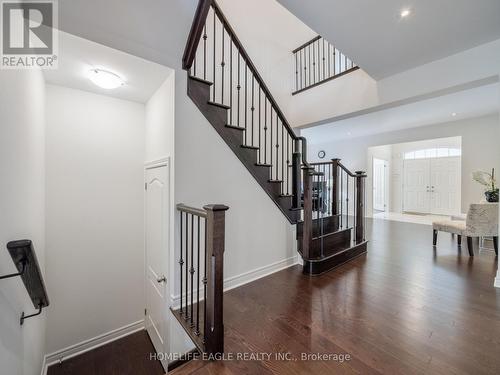 27 Scarlet Way, Bradford West Gwillimbury, ON - Indoor Photo Showing Other Room